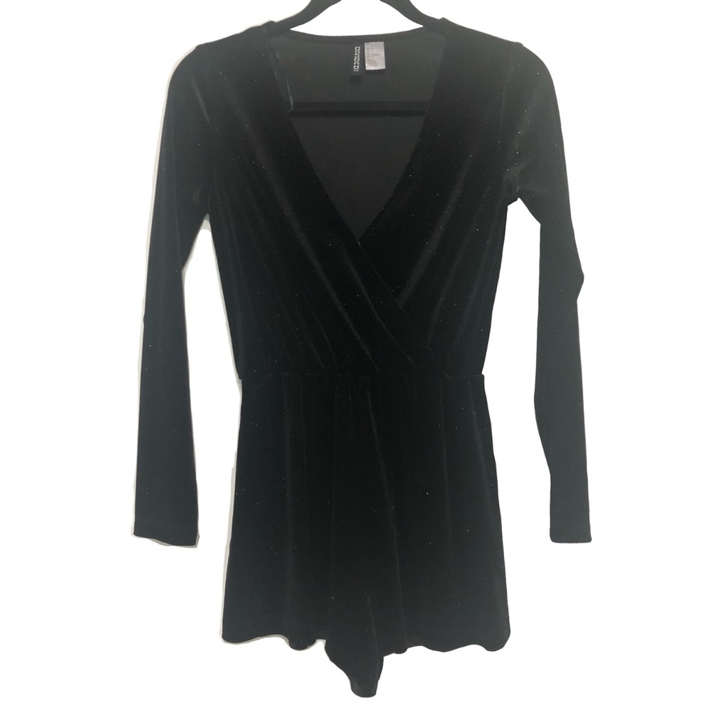 H&M Sparkly Black V-neck Romper